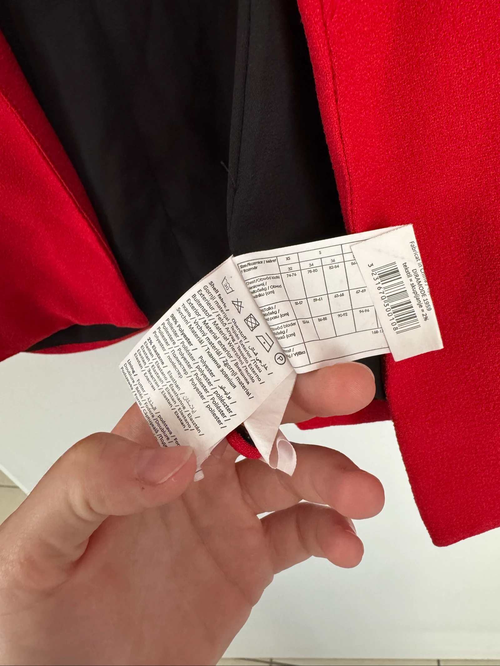 Blazer longo leve Pimkie vermelho - Tamanho P - Comprimento 74 cm – photo 4